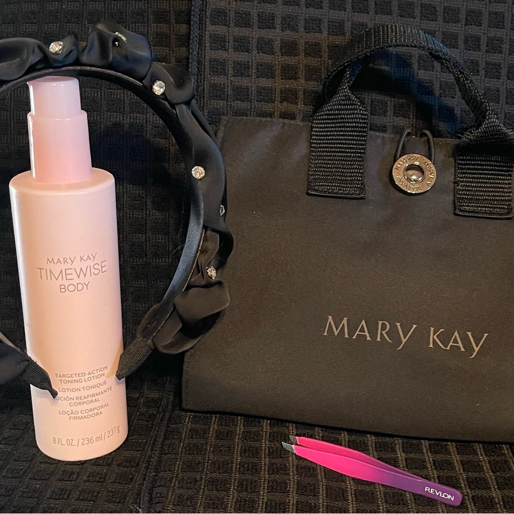 Mary Kay Timewise Body Toning Lotion & Makeup Bag